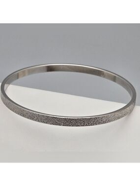 Vintage Monet Textured Silver Tone Bangle Bracelet Minimalist Signed Designer